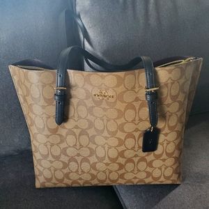 Coach Mollie Tote
